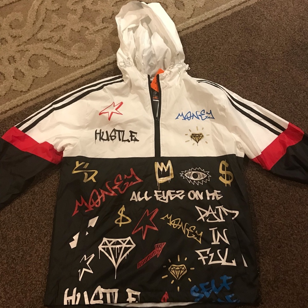 Screenshot brand Windbreaker